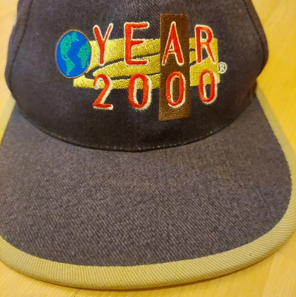 Vintage cap year 2000 - Picture 3 of 7